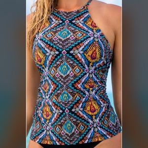 NWT Hapari tankini - Native high neck strappy tankini Large